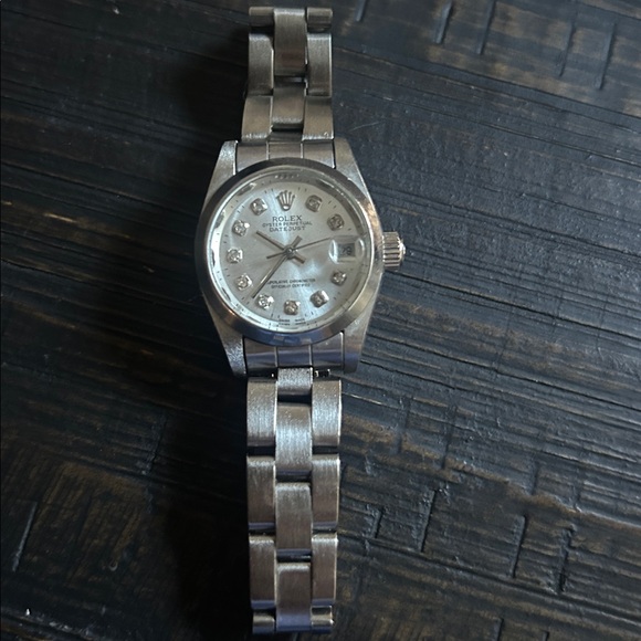 Accessories - Ladies OYSTER PERPETUAL Silver stones WORKS !